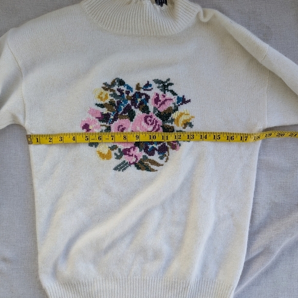 Vintage Woodstock by Bernard Lambswool Angora White Sweater Size 36 / Medium - Picture 4 of 7